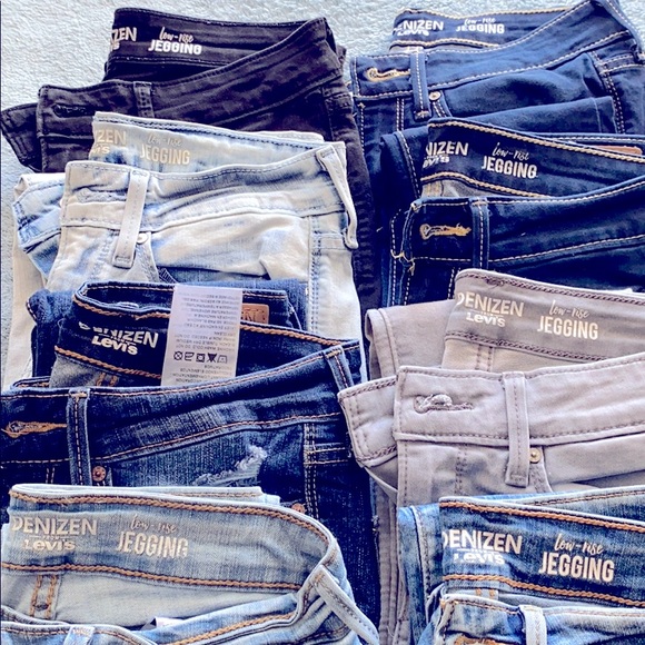 Denizens from Levi’s Low Rise Jeggings - Picture 1 of 15